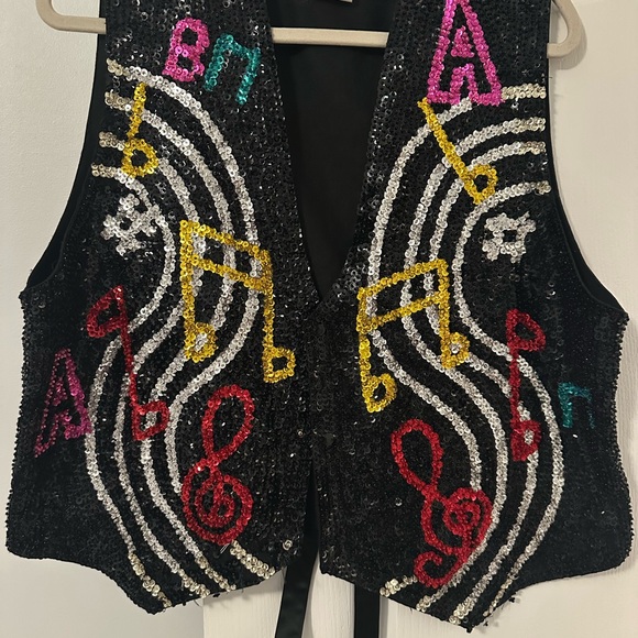 Colorful Sequin Music Note Vest - Picture 1 of 2